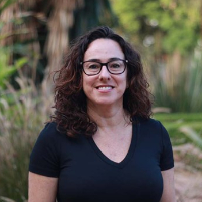 Elena Bañares España