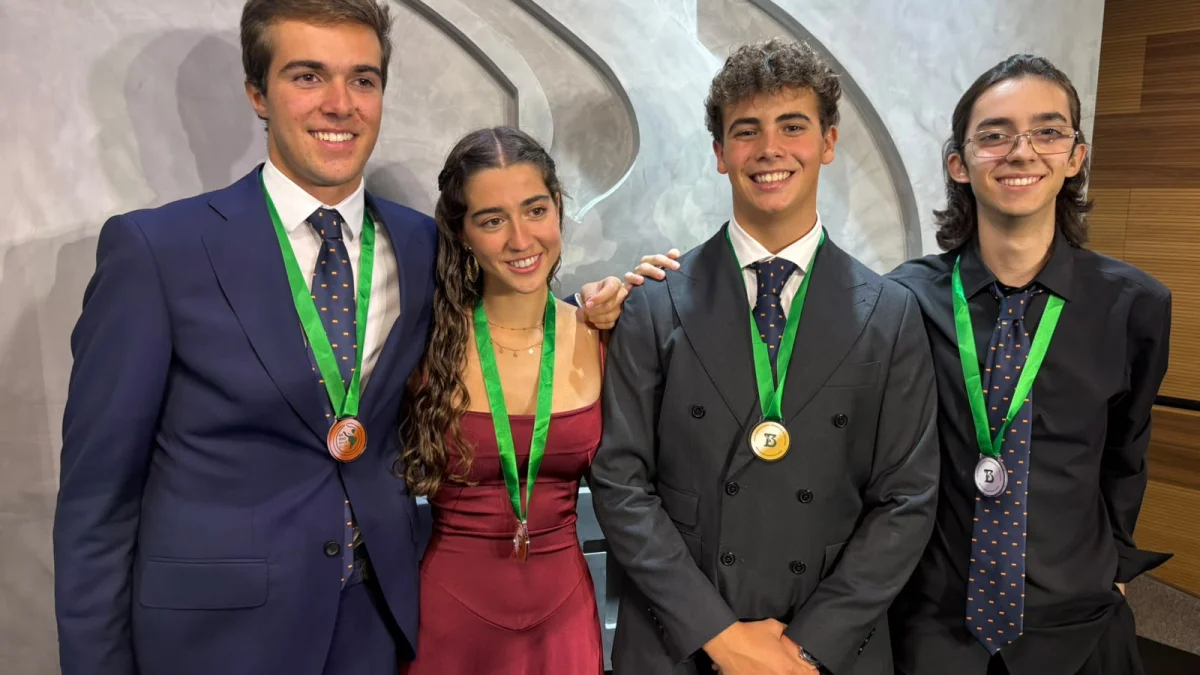 ¡Éxito internacional! España vuelve con medallas de las Olimpiadas de Biología de Lituania y Brasil